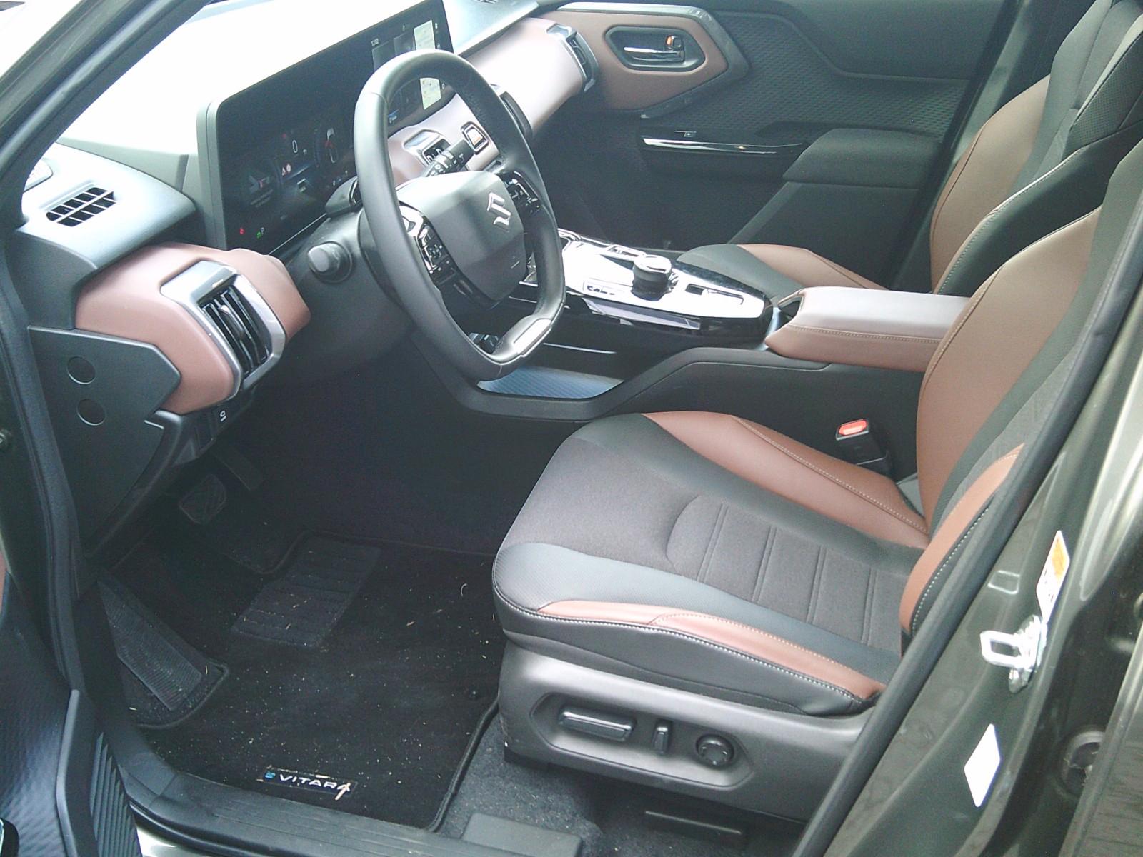 Suzuki e Vitara 128 kW eAxle Comfort+