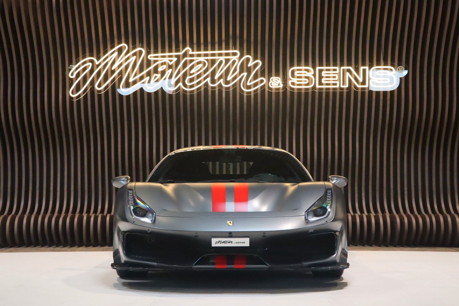 Ferrari 488 Pista - Carbon Wheels - Lift - Full Carbon imagem 3