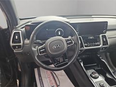 KIA Sorento Platinum 4WD HUD Niveau Navi Leder Digit KIA Sorento Platinum 4WD HUD Niveau Navi Leder Digit
