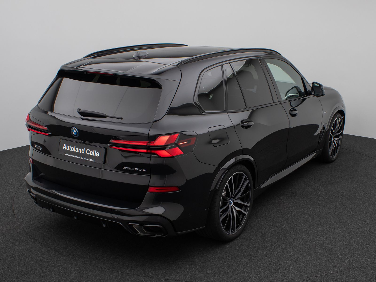 Fahrzeugabbildung BMW X5 xD50e M Sport Pro Pano 360°HUD DAB H/K SoftCl