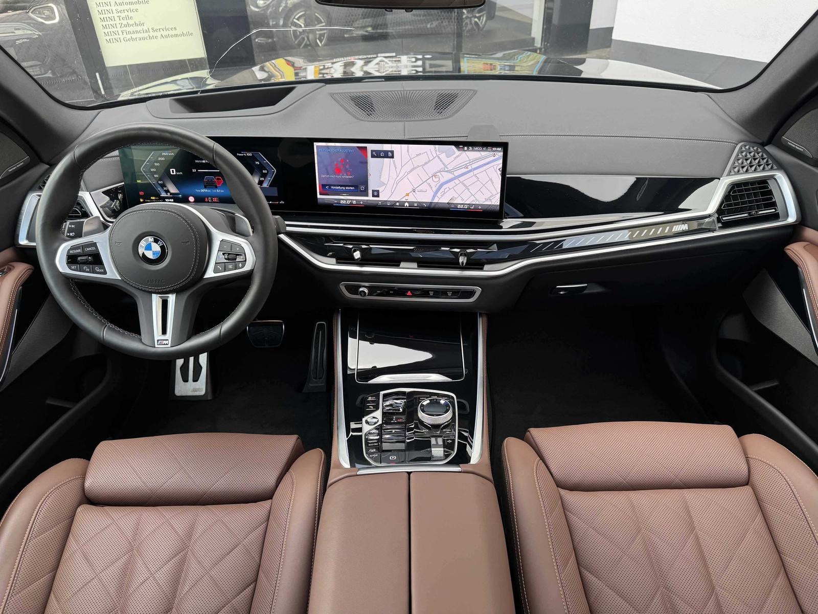 BMW X5 M60i xDrive MSport Pro DA/PA Prof Pano HK 21"