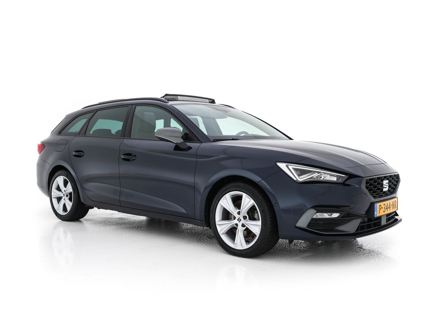 SEAT Leon Sportstourer 2.0 TDI FR Business Intense (I