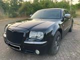 Chrysler 300C 2,7 TÜV neu !  - Chrysler Gebrauchtwagen von 2010