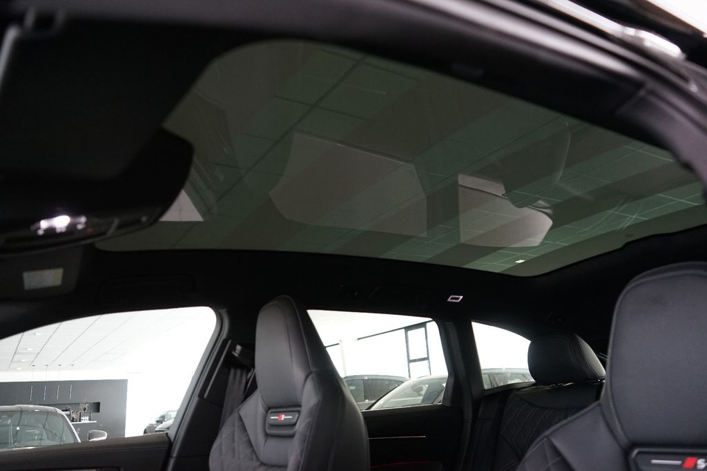 AUDI A6 Avant TFSI quattro | edition one | Pano | B&O AUDI A6 Avant TFSI quattro | edition one | Pano | B&O