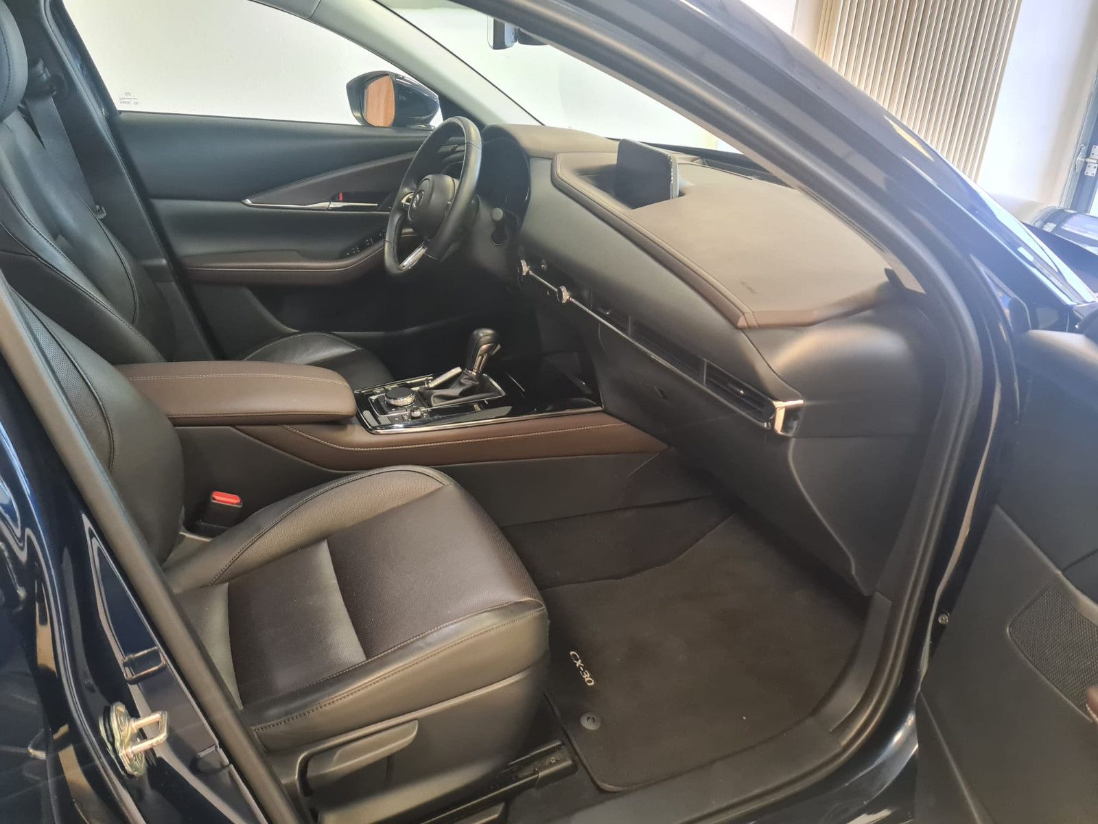 Fahrzeugabbildung Mazda CX-30 Selection 2WD/ 8.FACH BEREIFT/ AHK/ NAVI