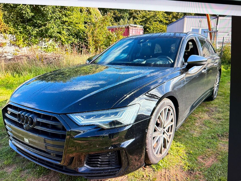 Image of Audi S6
