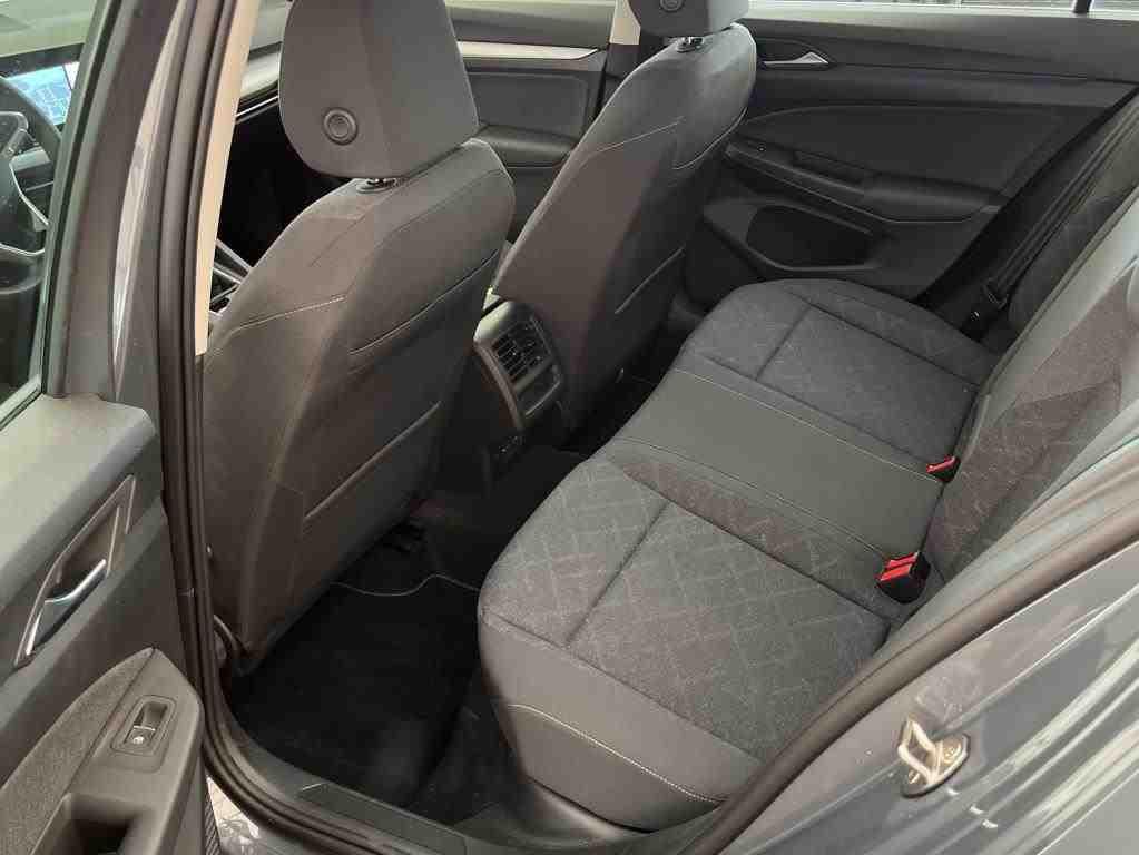 Volkswagen Golf Life 2.0 TDI LED/TravelAssist/Navi/Sitzhzg, миниатюра 8