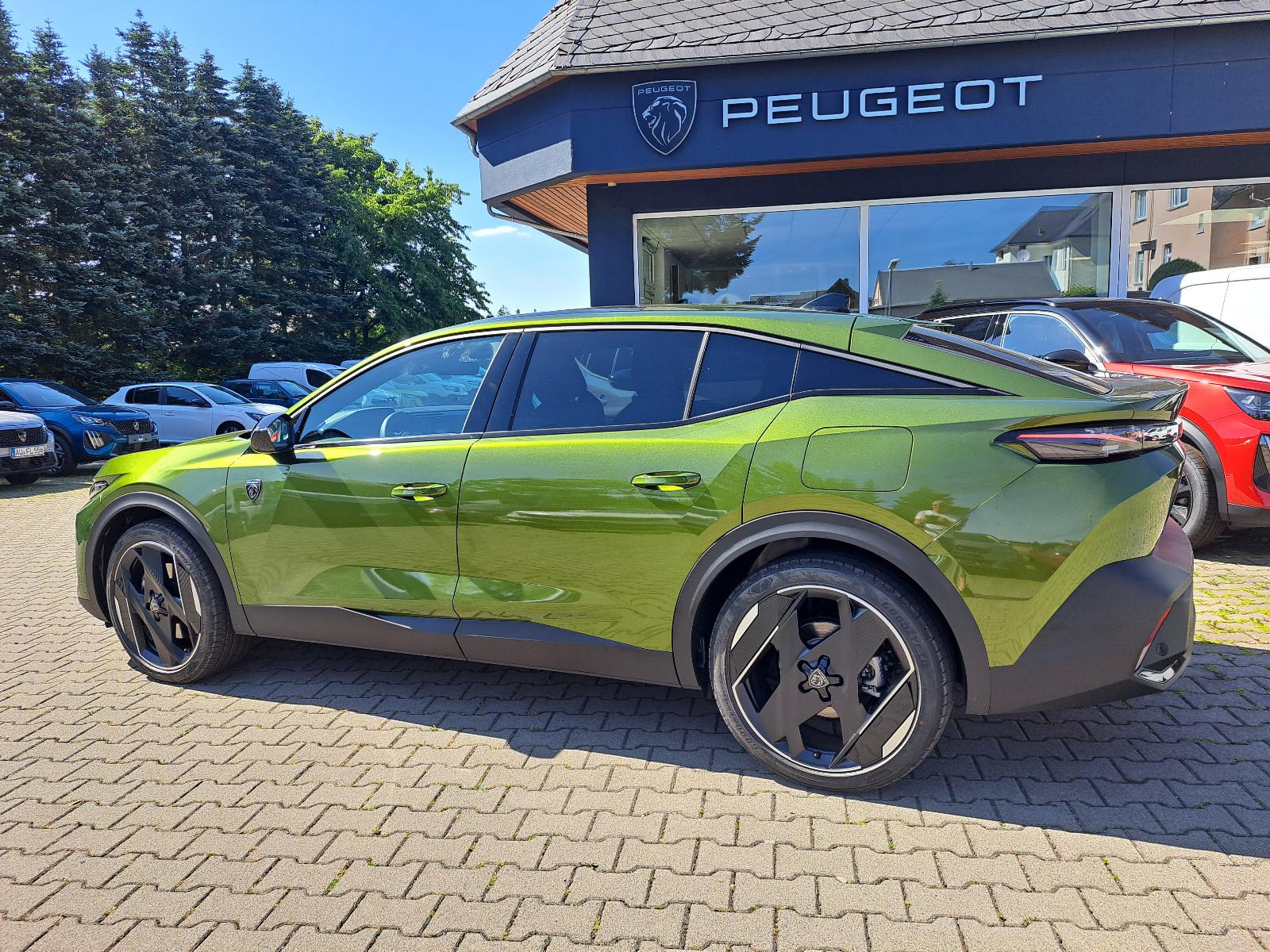 Peugeot 408 Plug in Hybrid 225 GT Exclusive