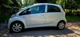 Peugeot iOn - weiße Peugeot iOn