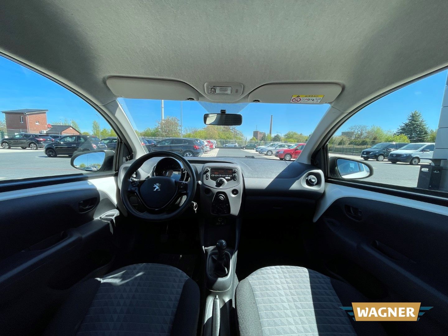 Fahrzeugabbildung Peugeot 108 Active Klimaanlage Isofix Radio