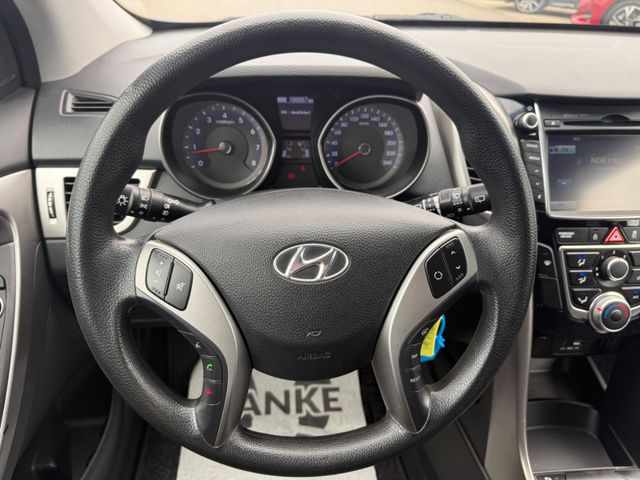Hyundai i30 cw blue Trend