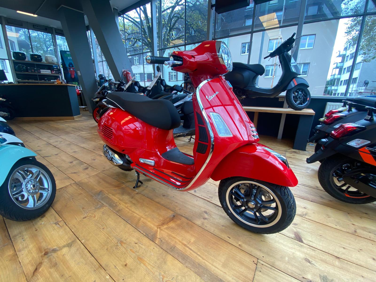 Vespa GTS 310 Super E5+ Modell 2026