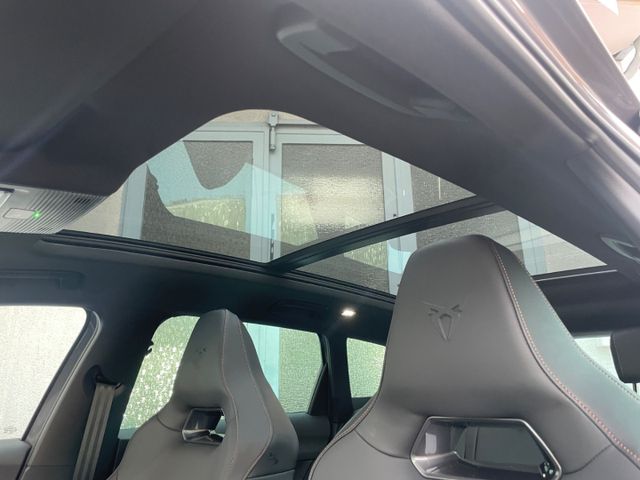 Leon ST 1.5L eTSI Pano LED Navi AHK