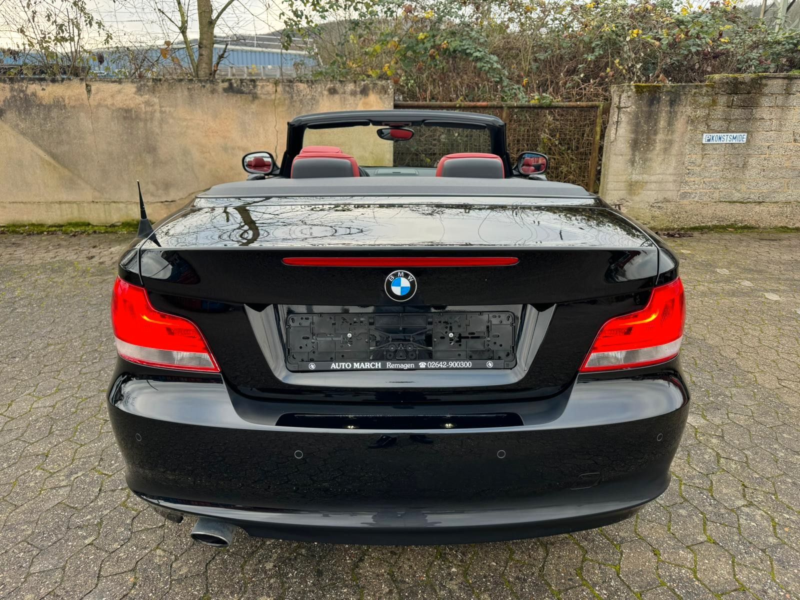 Fahrzeugabbildung BMW 120d Cabrio*PDC*