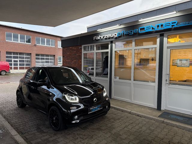 Smart ForFour Prime*Leder*Navi*PanoD*Scheckheft*Shz*