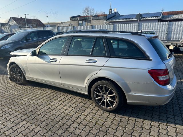 Mercedes-Benz C 180 C -Klasse T-Modell  CGI BlueEfficiency