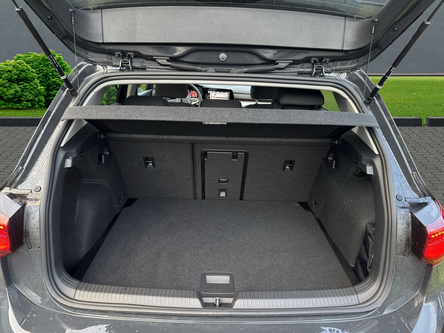 Golf VIII 2.0 TDI DSG Move Navi digitales Cockpi