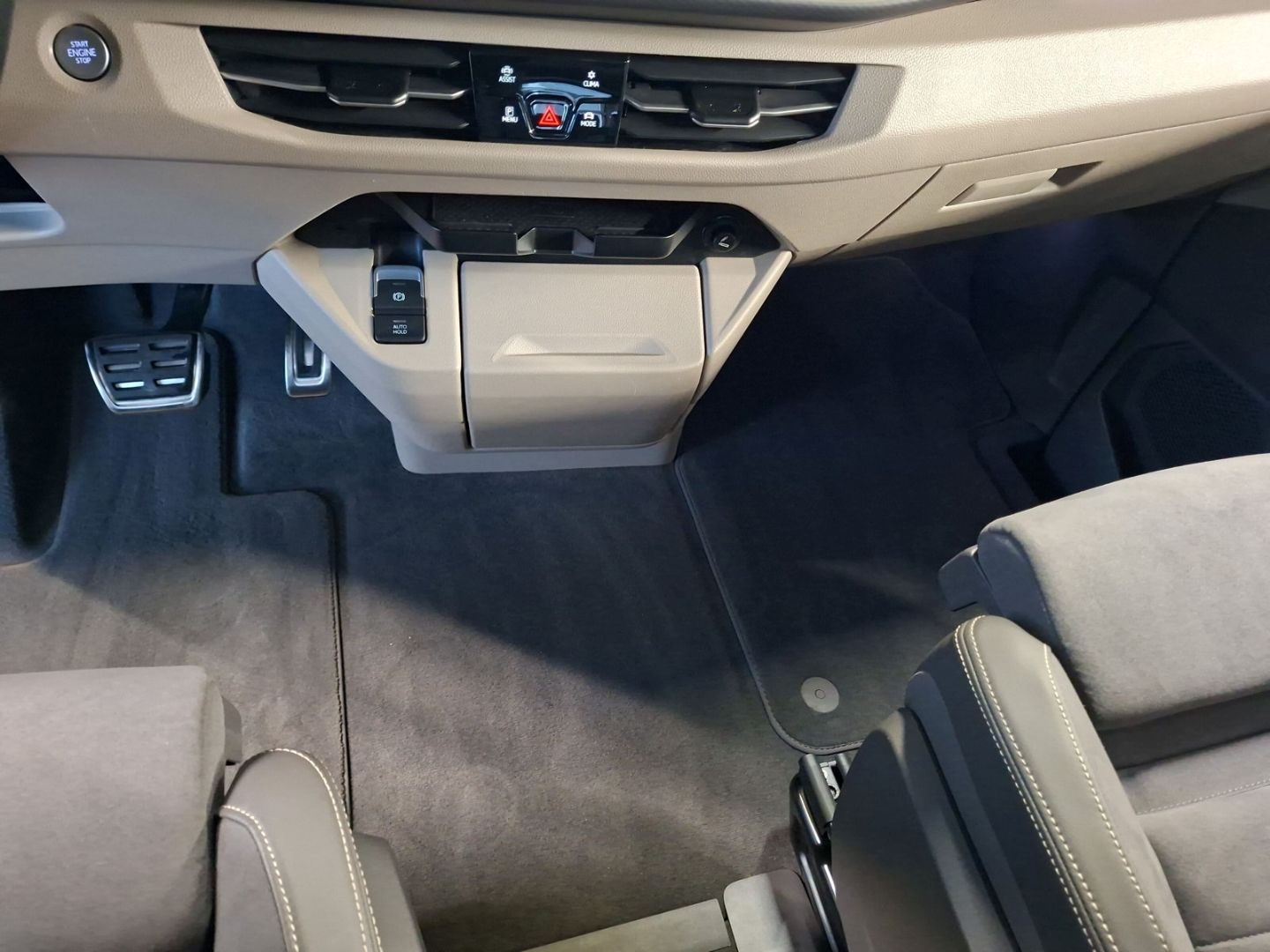 T7 Multivan 1.5 eHybrid Style 4MOTION *DCC*PANO*