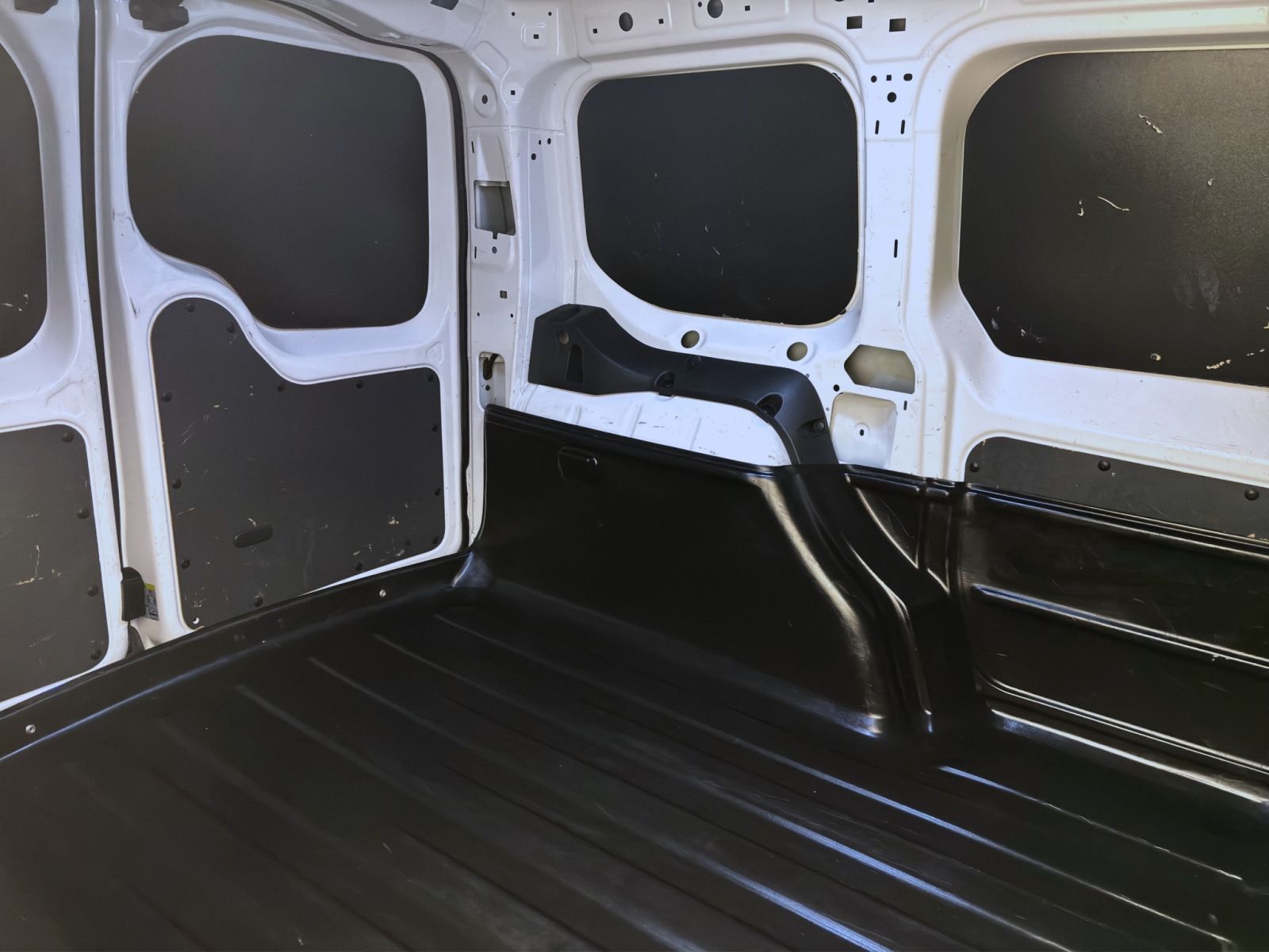 Volkswagen Caddy - Bild 15