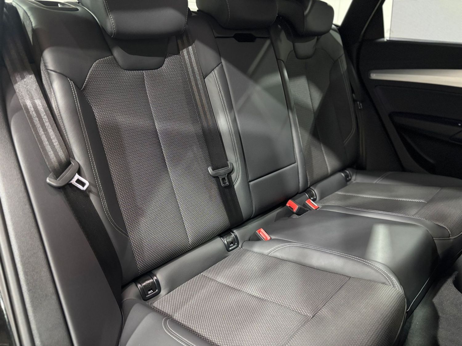 Fahrzeugabbildung Audi Q5 40TDI quat. S line #Matrix#Virtual#Kamera#20"