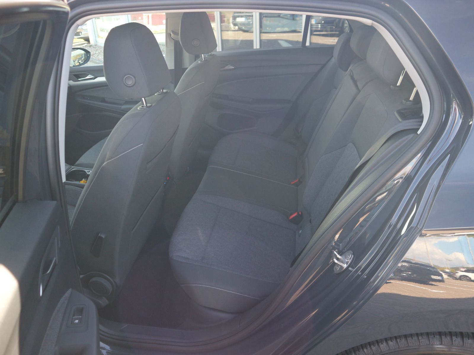 Volkswagen Golf - Bild 11