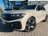 Volkswagen Touareg 3.0 TDI 210 kW 4Motion R-Line - mit Diesel-Antrieb: Beige, Head-Up Display