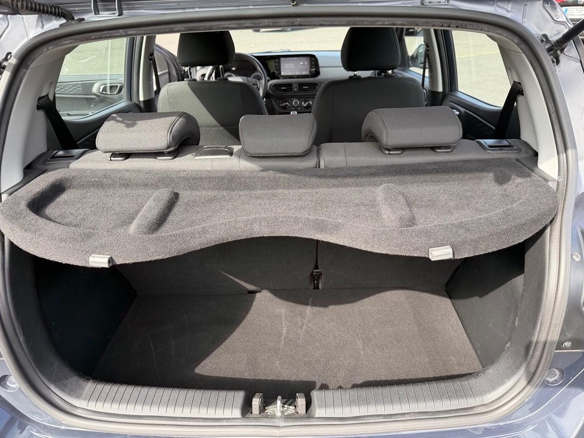 Hyundai i10 1.2 Trend *Car Play*