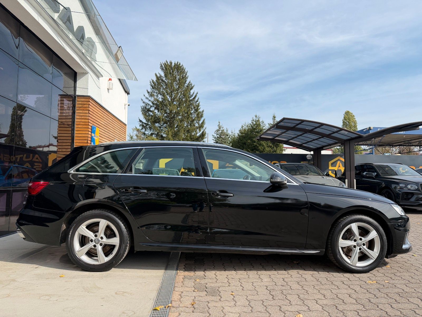AUDI A4 A4 Avant 40 TFSI MMI Navigation Plus – Ansicht 5