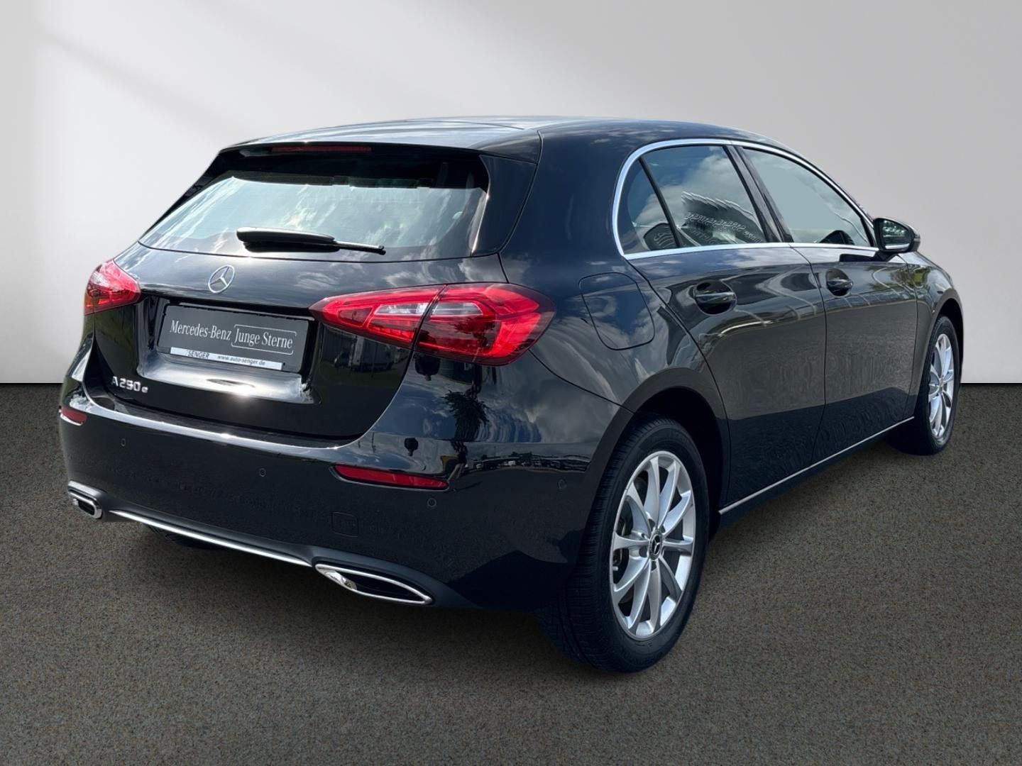 Mercedes-Benz A 250 e Progressive CarPlay Sitzheizung NaviPlus foto 4