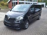 Renault Trafic L1H1 SpaceClass 8 Sitzer Bettfunktion - Renault Trafic mit Diesel-Antrieb: Kombi