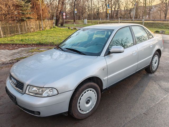 Audi A4 1.8 169000km.Klima.SITZHEIZUNG.TÜV NEŰ. TOP.