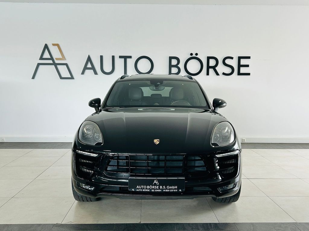Porsche Macan Turbo*SPORT-CHRONO*LUFT*PANO*STHZG*AHK