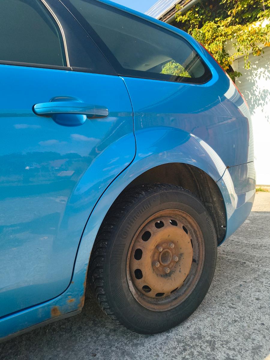 Ford Focus 2008 — photo 15