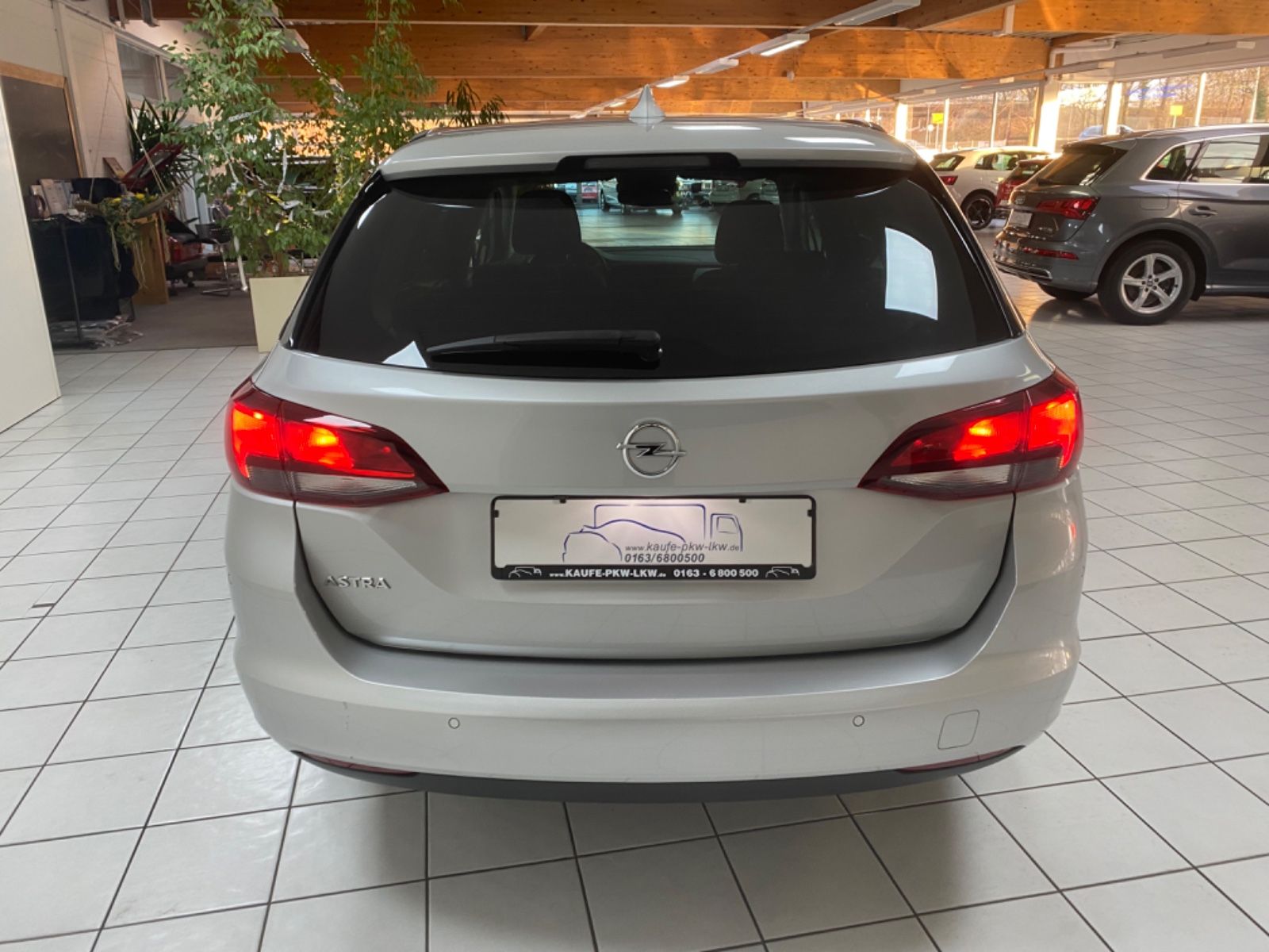 Fahrzeugabbildung Opel Astra K Sports Tourer Edition Start/Stop