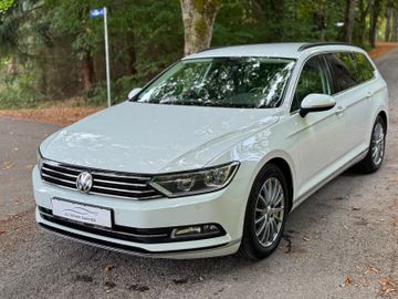 Volkswagen Passat Variant - 2