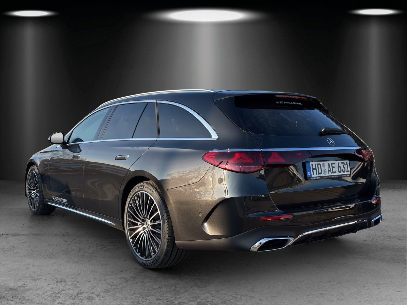 Fahrzeugabbildung Mercedes-Benz E 450 d 4M T *VOLL* DIGLIGHT STANDHZG 360° AHK