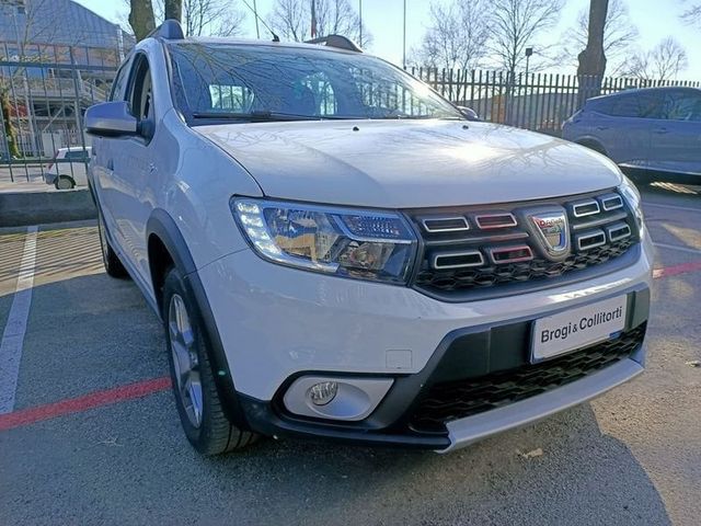 Dacia Sandero Stepway 1.5 blue dci Comfort s&s 9