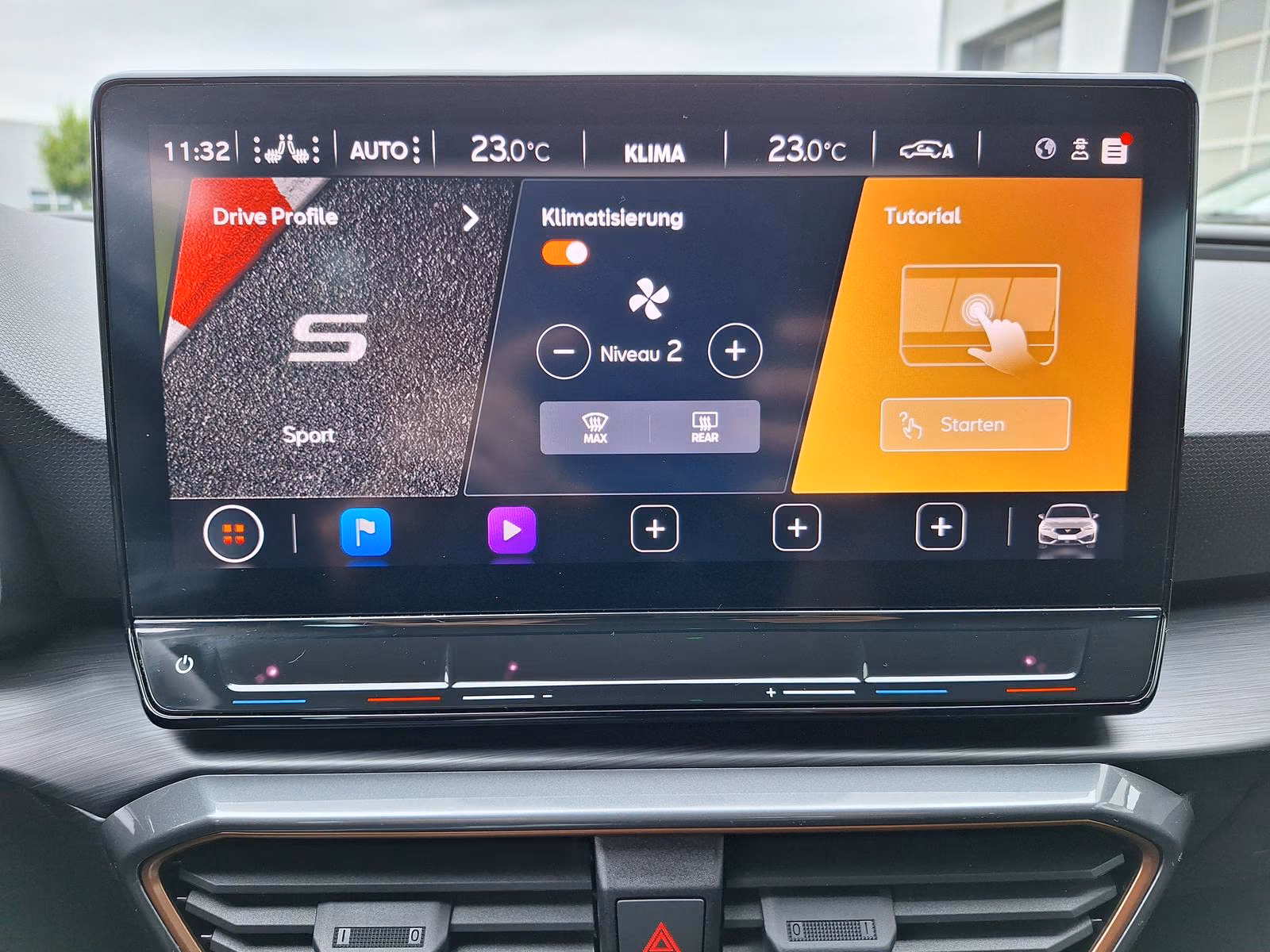 Cupra Leon 2.0 TSI DSG ACC Navi LED Beats Winter 19", миниатюра 29