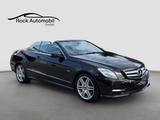 Mercedes-Benz E 250 CGI Cabrio 7G AMG Styling Airscarf TÜV NEU - mit Benzin-Antrieb: Schwarz, mit Navigationssystem, Cabrio