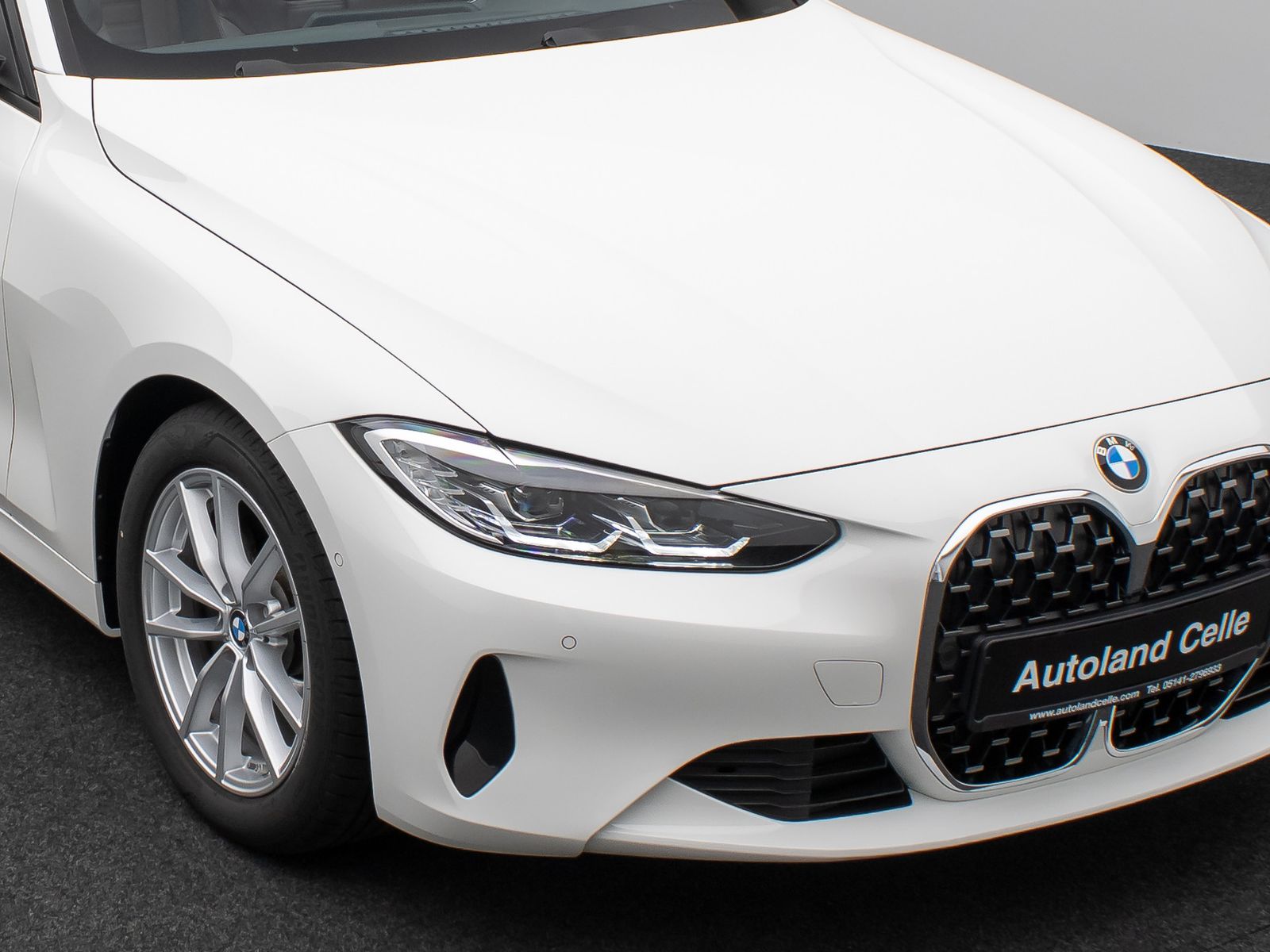 Fahrzeugabbildung BMW 420i Cabrio Kamera HiFi AHK Alarm DAB WLAN Leder