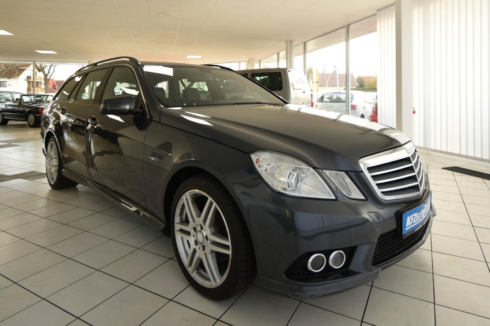 Mercedes-Benz E200 2010 — салон