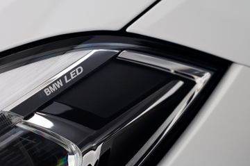 BMW 118i M Sport Shadow LiveCoProf PANO HUD 18"