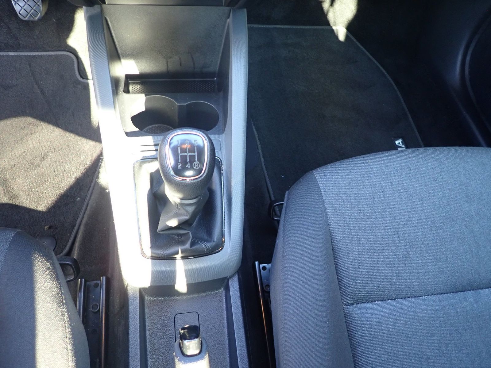 Fahrzeugabbildung SKODA Fabia 1.0 Cool Edition
