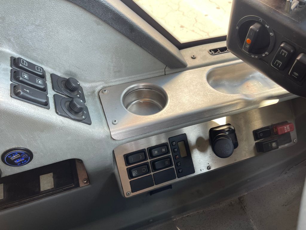 Car thumbnail