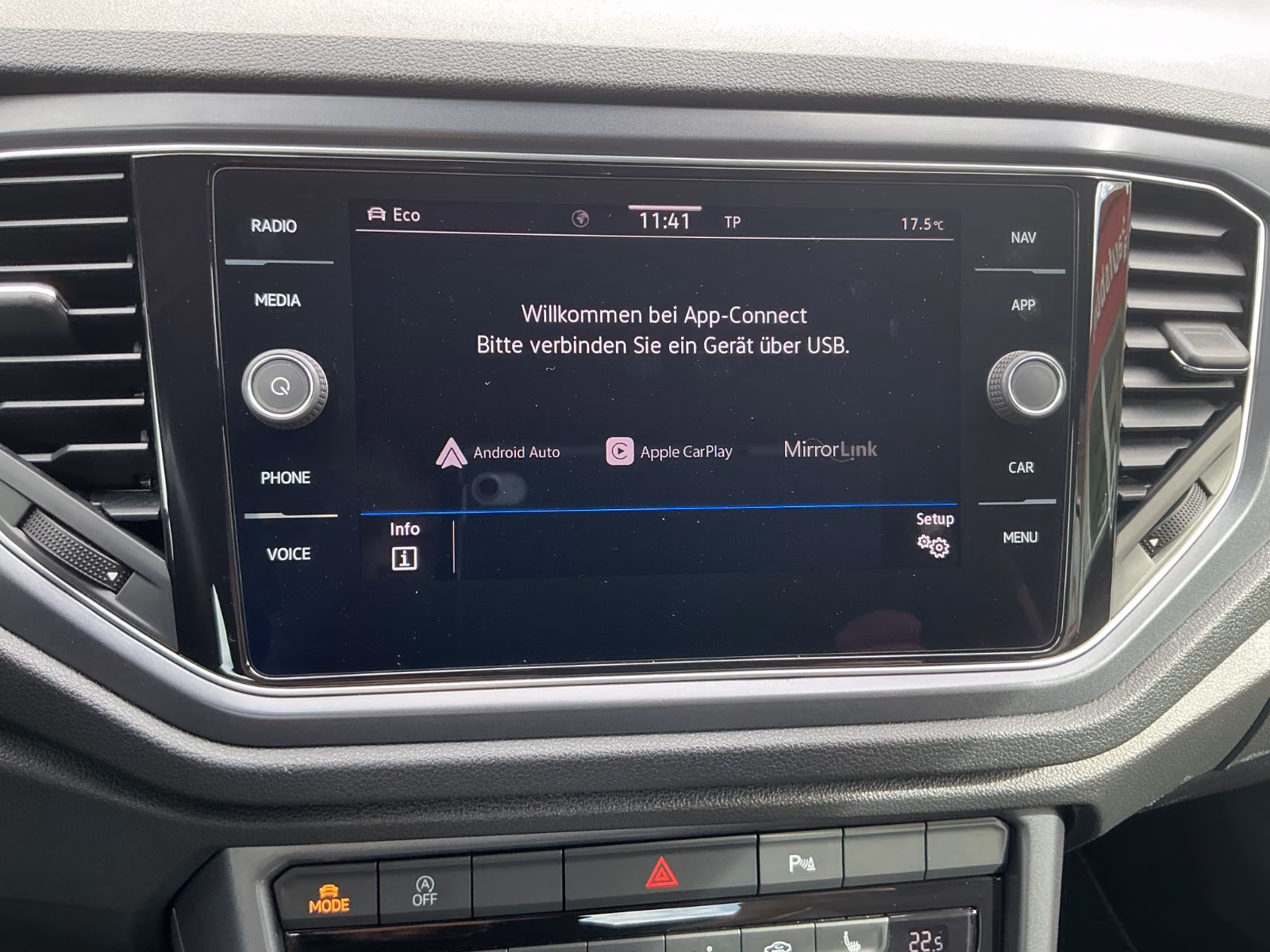 Volkswagen T-Roc Cabriolet R-Line DSG Carplay Navi Kamera, миниатюра 18