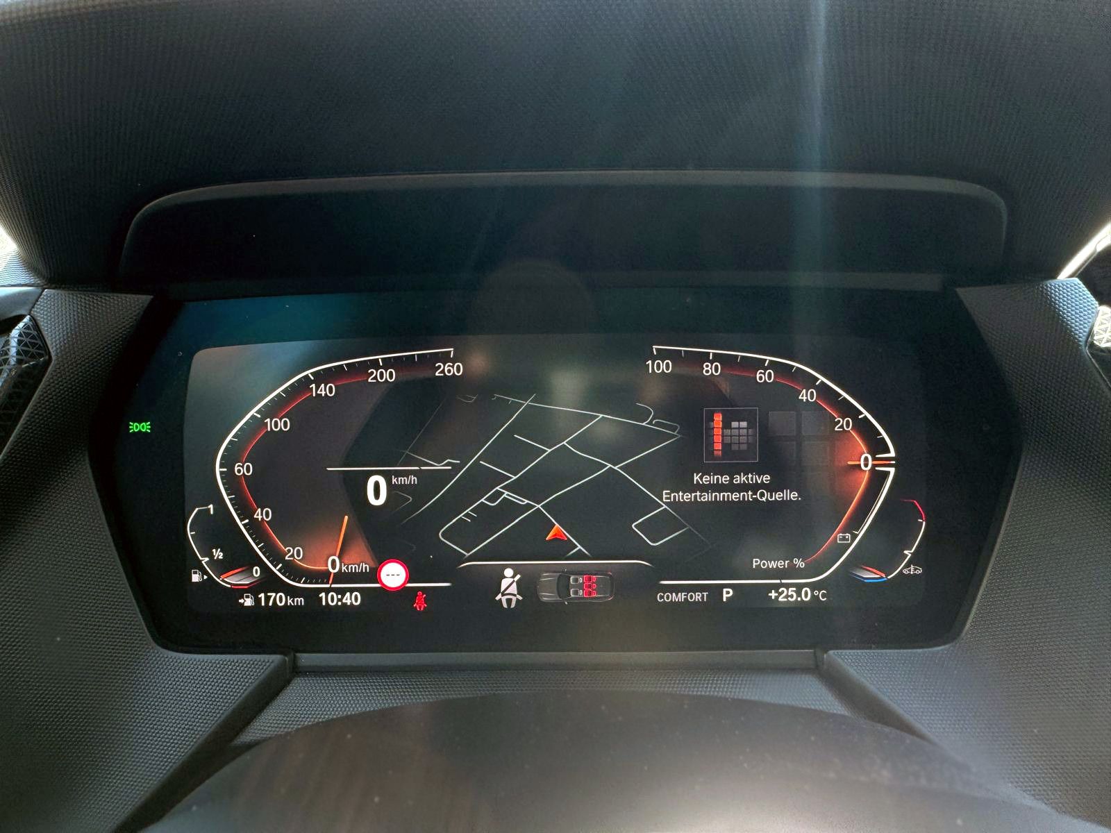 Fahrzeugabbildung BMW 118i M-Sport Steptr. LED HUD PANO PDC CarPlay BT