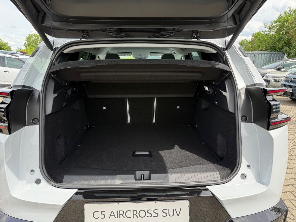 Fahrzeugabbildung Citroën C5 Aircross Hybrid 145 TEAM D mit Winter Paket