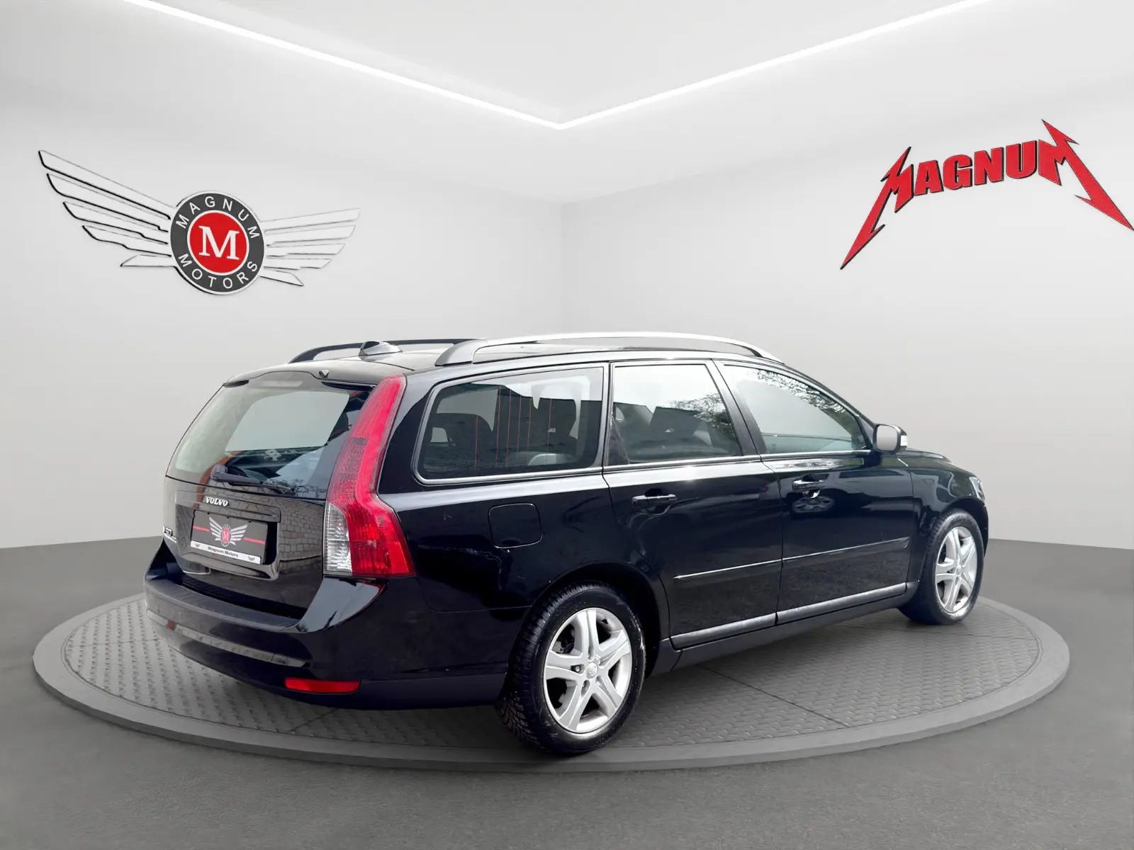 Volvo V50 2008 — engine 1.997 cm³, 136 HP (100kW)
