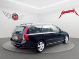 Volvo V50 2.0 D KINETIC *Klimaaut.*8x Bereift*Alu*SHZ* - Volvo V50 mit Diesel-Antrieb: 2.0