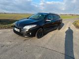 Renault Megane 1.9 TÜV NEU - Renault Megane mit Diesel-Antrieb: Kombi, 1.9